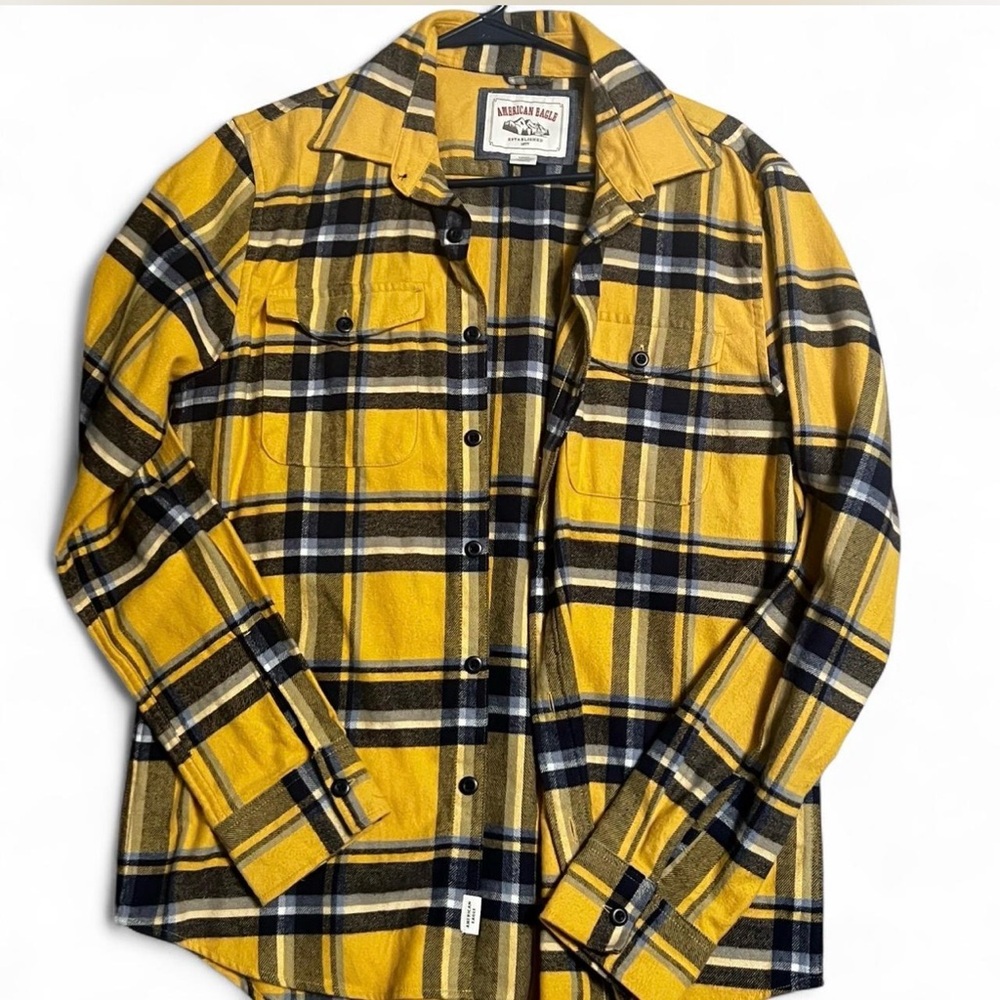 American Eagle Outfitters Mustard and Black Plaid Shirt